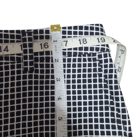 Lands' End Black and White Window -Pane Check Shorts Size 16 - Picture 6 of 9